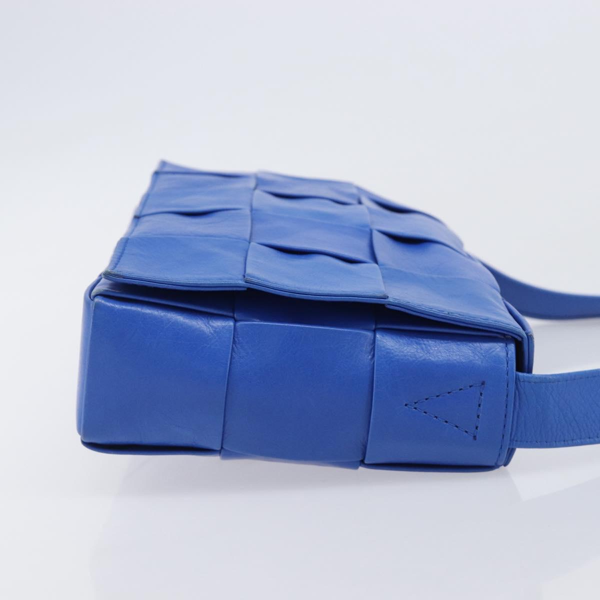 Bottega Veneta MAXI INTRECCIATO Cassette Shoulder Bag Leather Blue Silver Auth LN028V