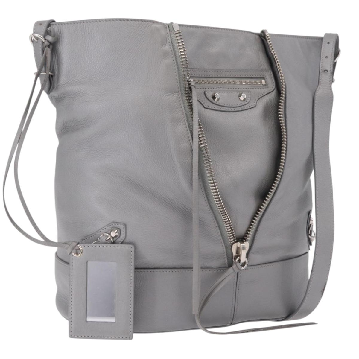 Balenciaga Paper Drop Bucket Shoulder Bag Leather Silver 357327 Auth LN082V