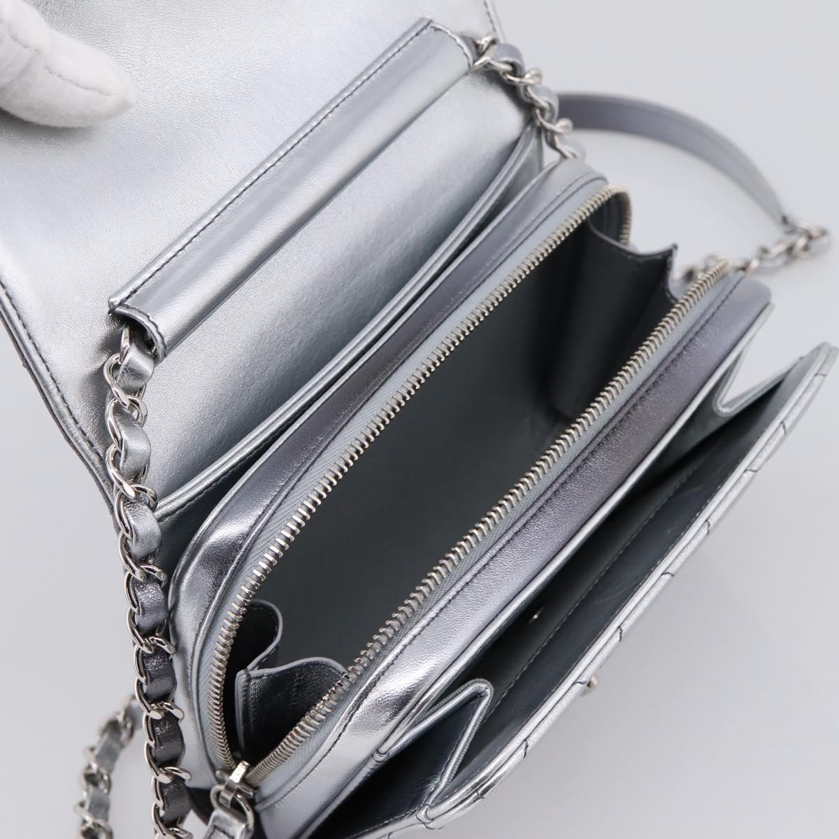 CHANEL Matelasse Like A Wallet Chain Bag Lamb Skin Green Gold CC Auth LN146SAM