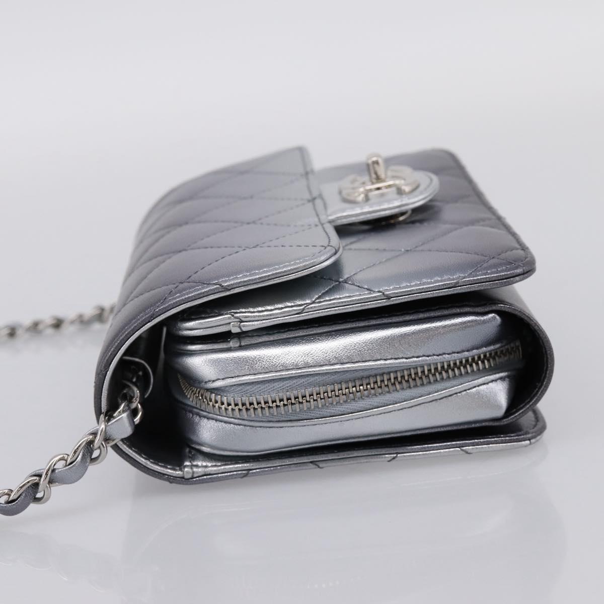 CHANEL Matelasse Like A Wallet Chain Bag Lamb Skin Green Gold CC Auth LN146SAM