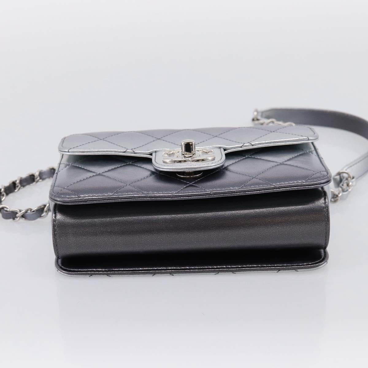 CHANEL Matelasse Like A Wallet Chain Bag Lamb Skin Green Gold CC Auth LN146SAM