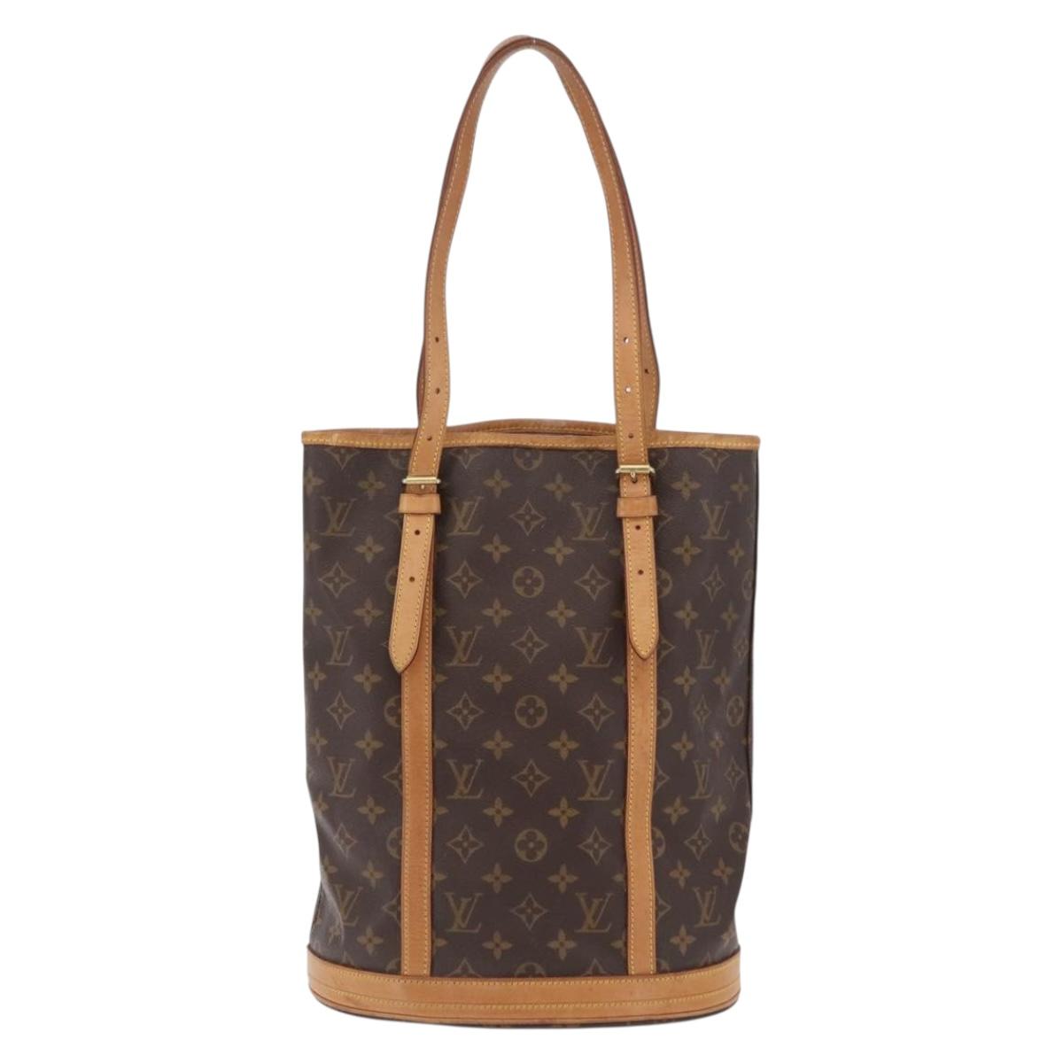 LOUIS VUITTON Monogram Bucket GM Shoulder Bag M42236 LV Auth LN151
