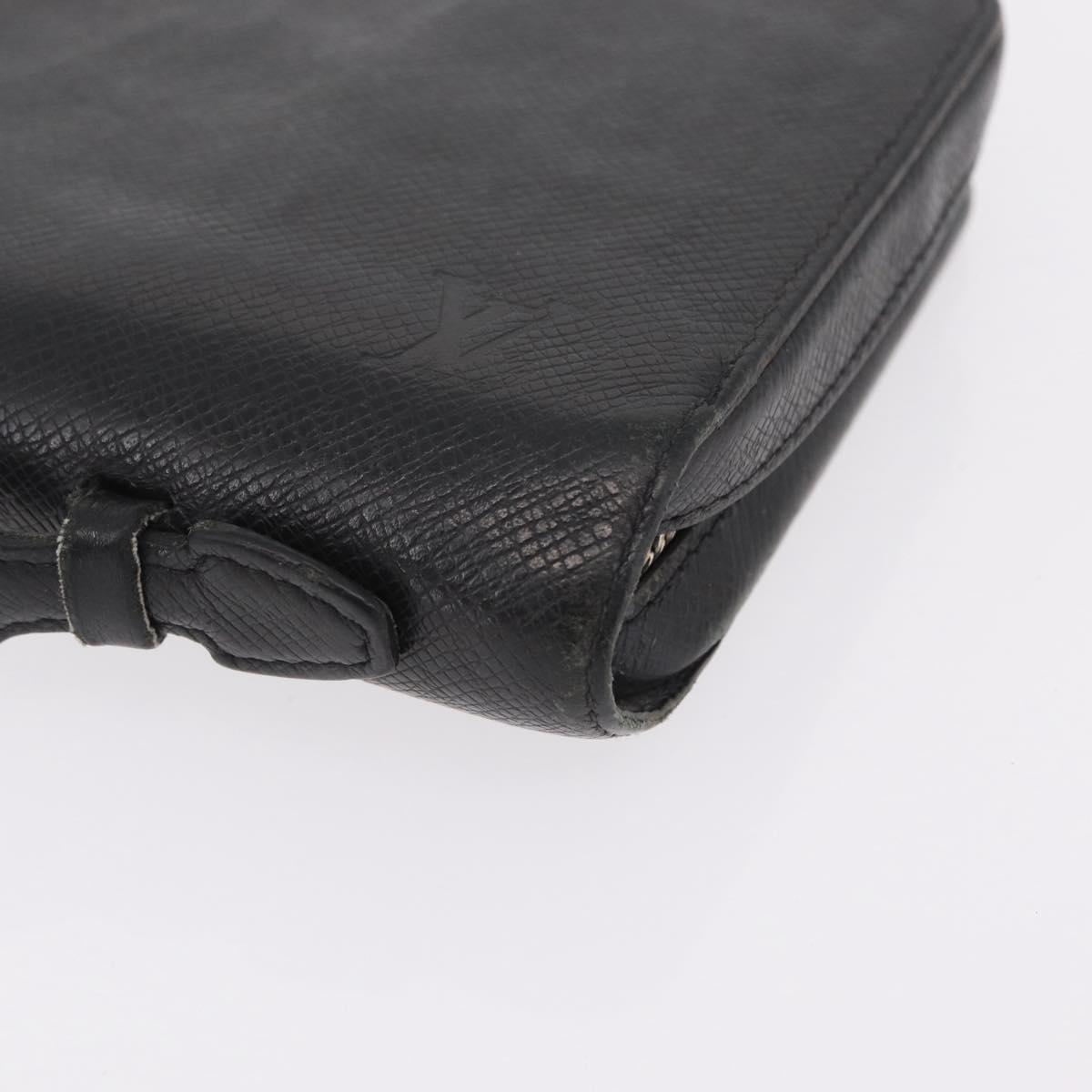 LOUIS VUITTON Taiga Zippy XL Long Wallet Black M44275 LV Auth LN248