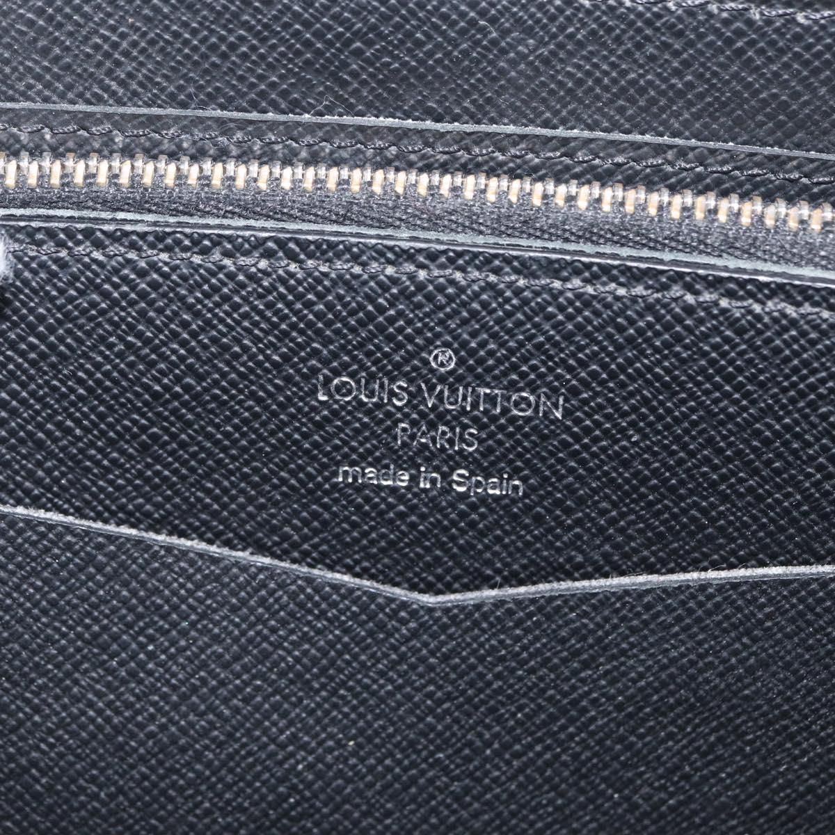 LOUIS VUITTON Taiga Zippy XL Long Wallet Black M44275 LV Auth LN248