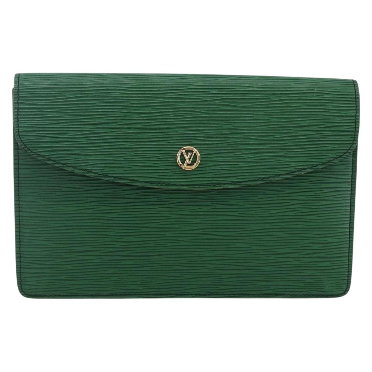 LOUIS VUITTON Epi Montaigne 23 Clutch Bag Green M52664 LV Auth LNZ018