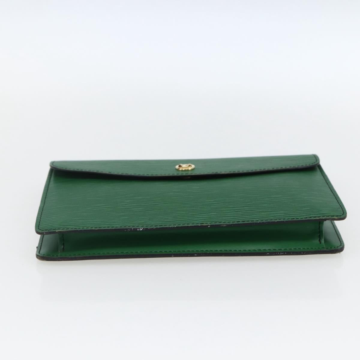 LOUIS VUITTON Epi Montaigne 23 Clutch Bag Green M52664 LV Auth LNZ018
