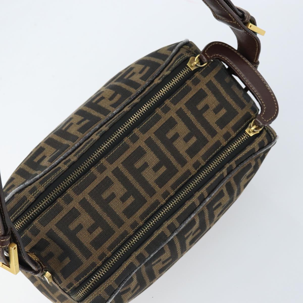 FENDI Zucca Canvas Shoulder Bag Brown Black Auth LNZ068