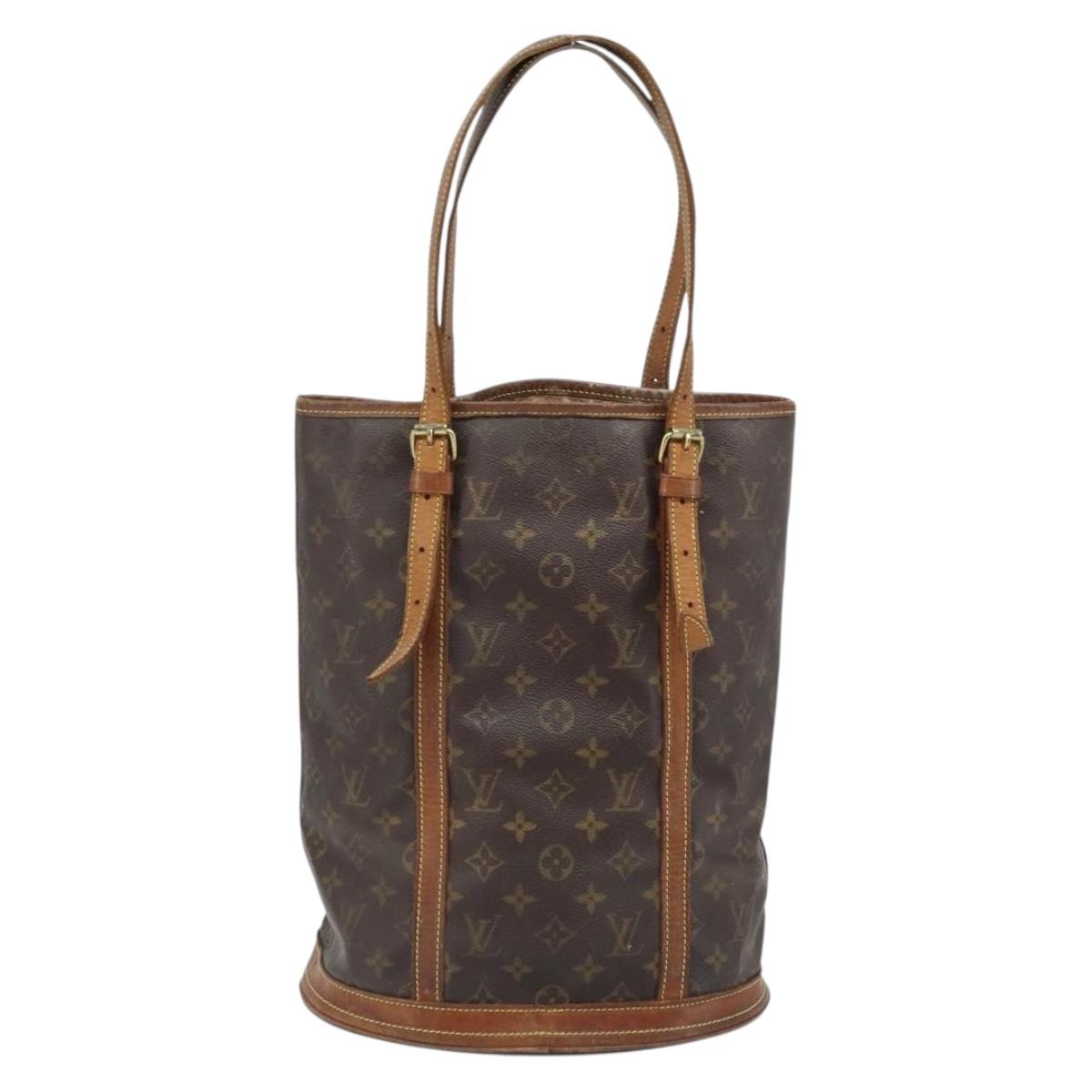 LOUIS VUITTON Monogram Bucket GM Shoulder Bag M42236 LV Auth LNZ072