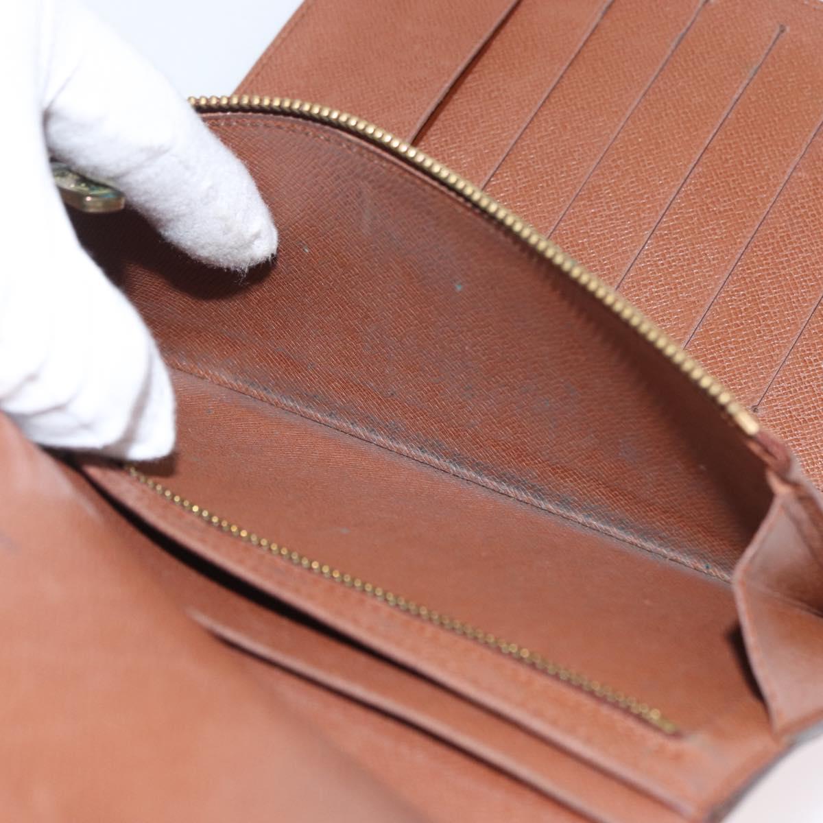 LOUIS VUITTON Monogram Long Wallet LV Auth BSZ688