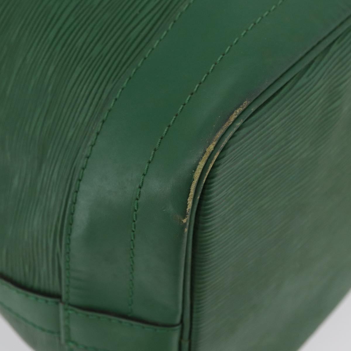 LOUIS VUITTON Epi Noe Shoulder Bag Green M44004 LV Auth LNZ152