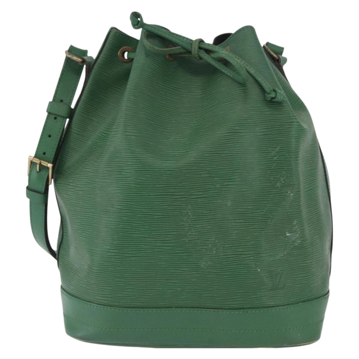 LOUIS VUITTON Epi Noe Shoulder Bag Green M44004 LV Auth LNZ152
