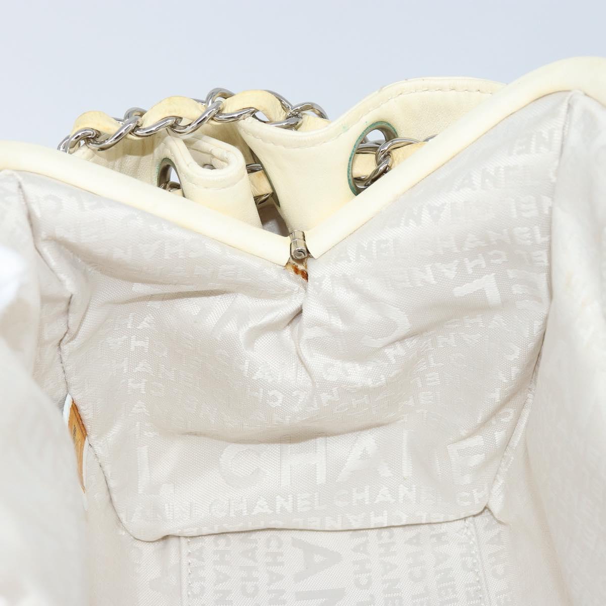 CHANEL Matelasse Chain Shoulder Bag Lamb Skin White Silver CC Auth LNZ357A