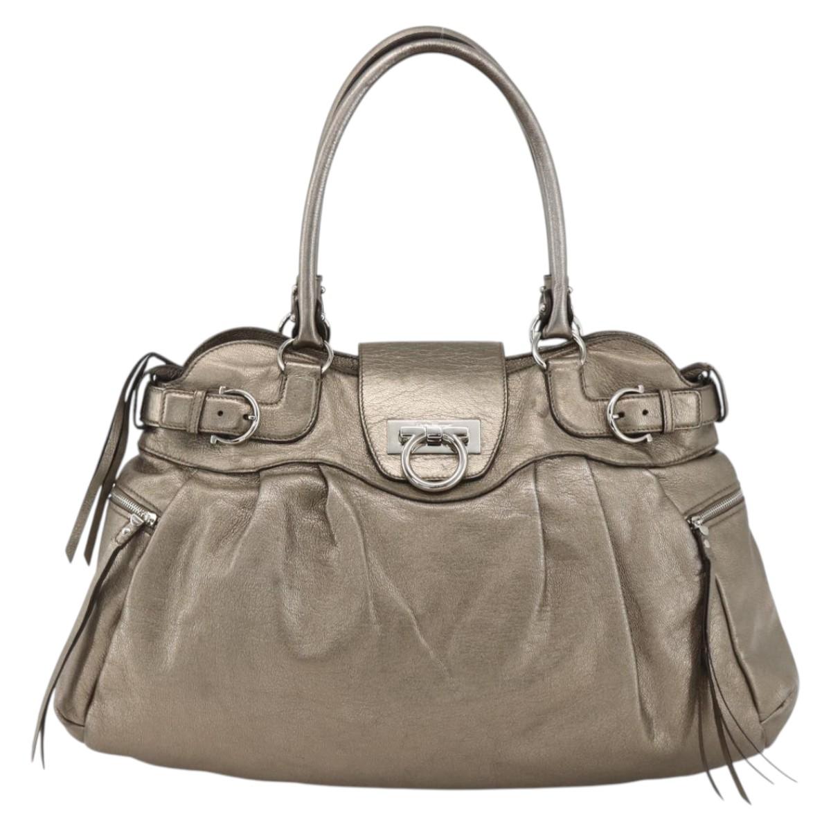 Salvatore Ferragamo Gancini Hand Bag Leather White Silver Auth LNZ426
