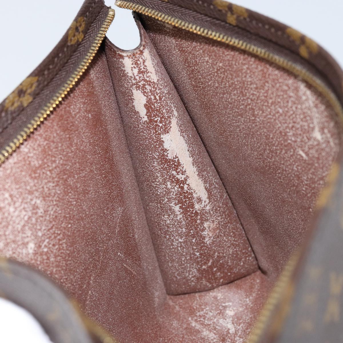 LOUIS VUITTON Monogram Poche Toilette 26 Pouch M47542 LV Auth LNZ557