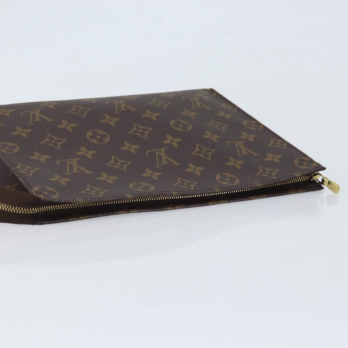 LOUIS VUITTON Monogram Poche Toilette 26 Pouch M47542 LV Auth LNZ557