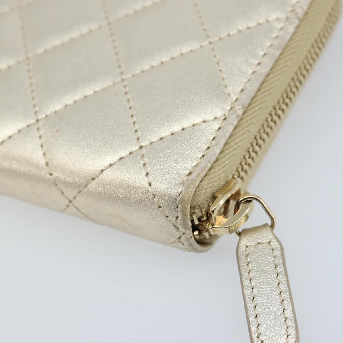 CHANEL Matelasse Long Wallet Lamb Skin Gold Tone CC Auth LNZ571V