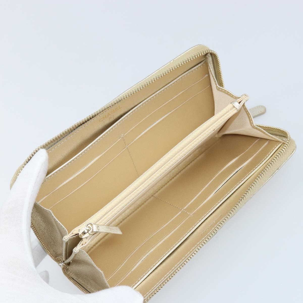 CHANEL Matelasse Long Wallet Lamb Skin Gold Tone CC Auth LNZ571V