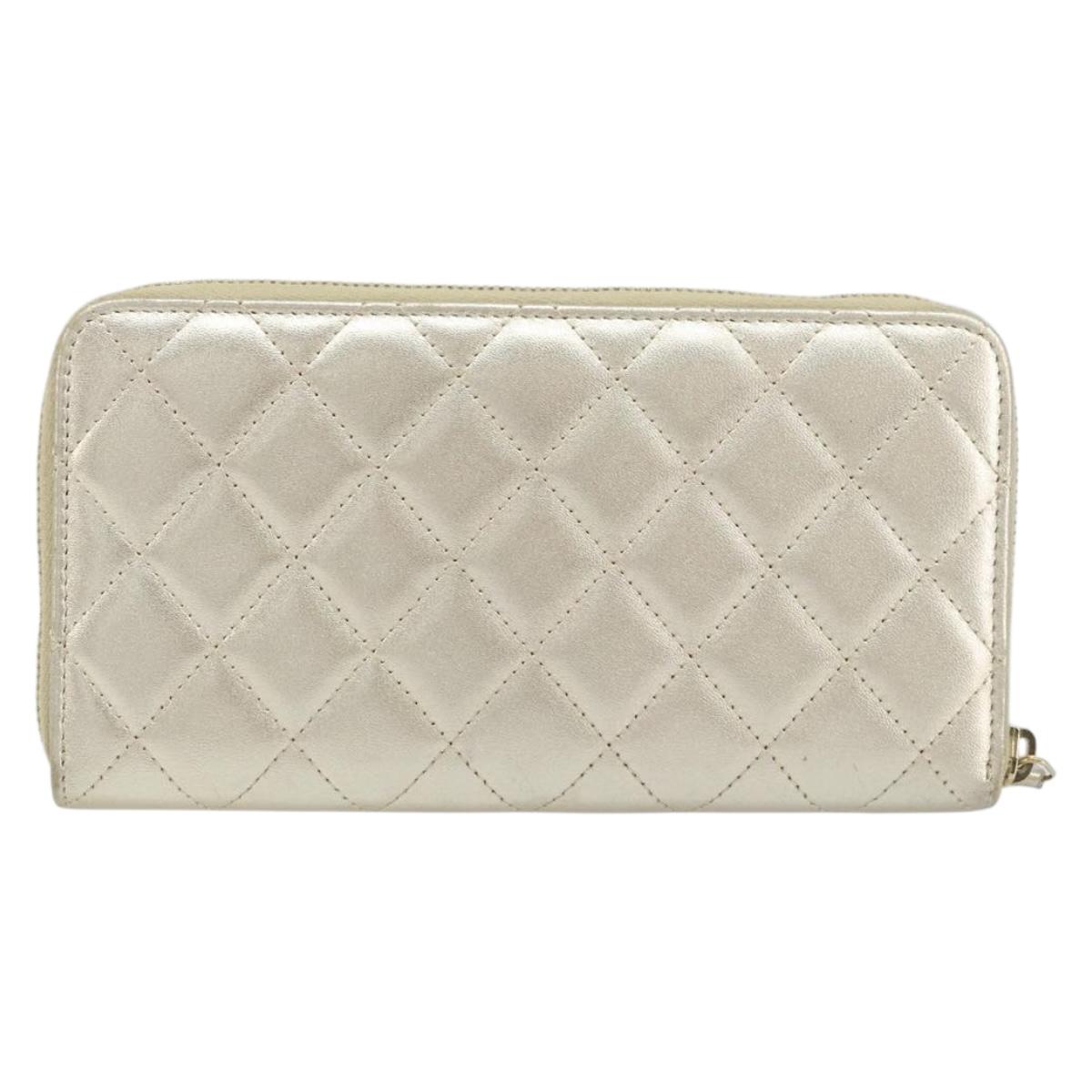 CHANEL Matelasse Long Wallet Lamb Skin Gold Tone CC Auth LNZ571V
