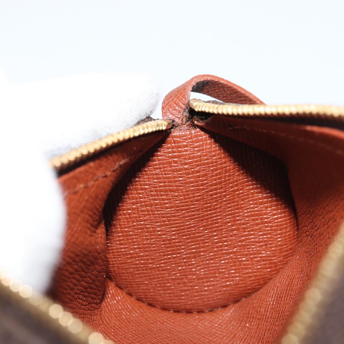 LOUIS VUITTON Monogram Papillon Pouch LV Auth LNZ582
