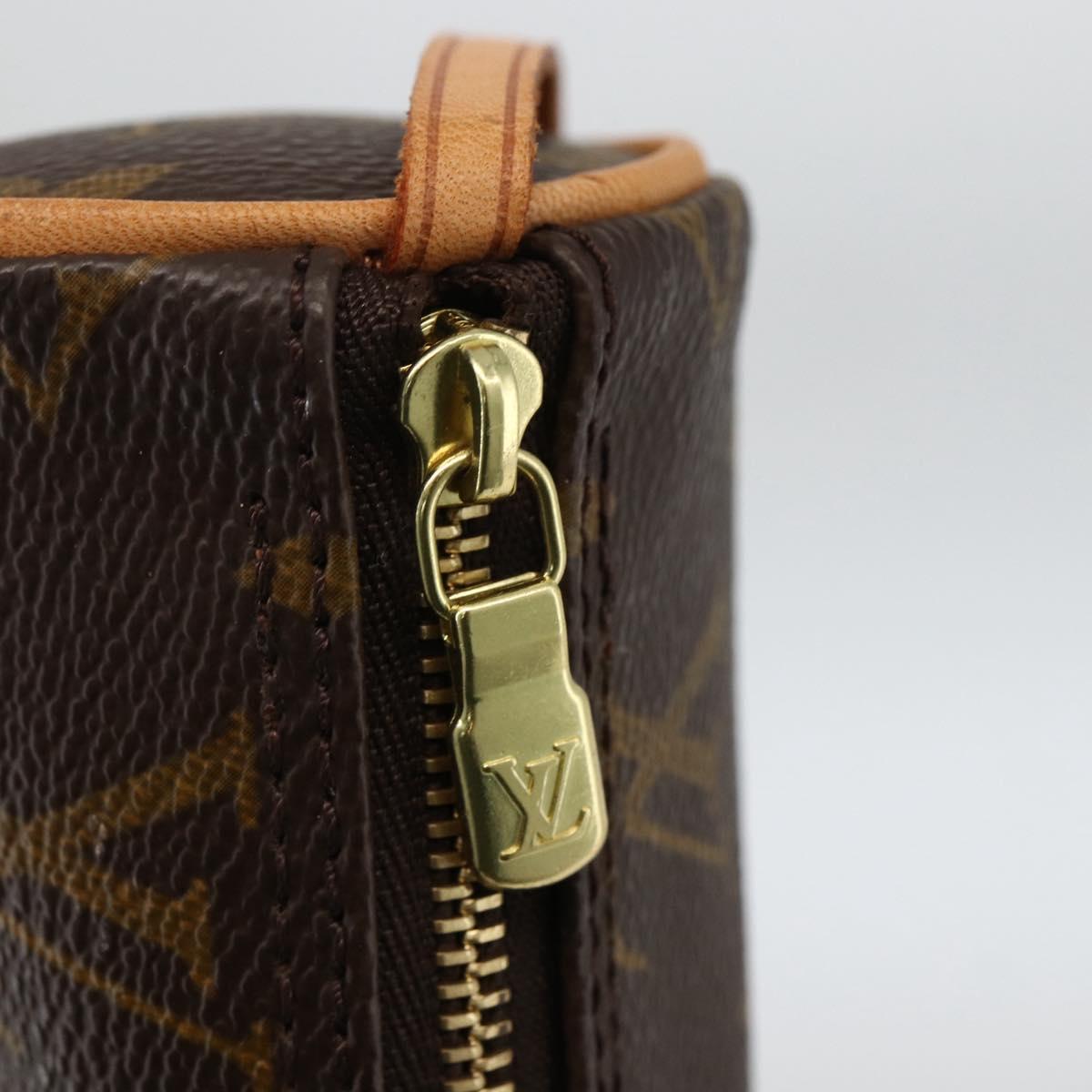 LOUIS VUITTON Monogram Papillon Pouch LV Auth LNZ583