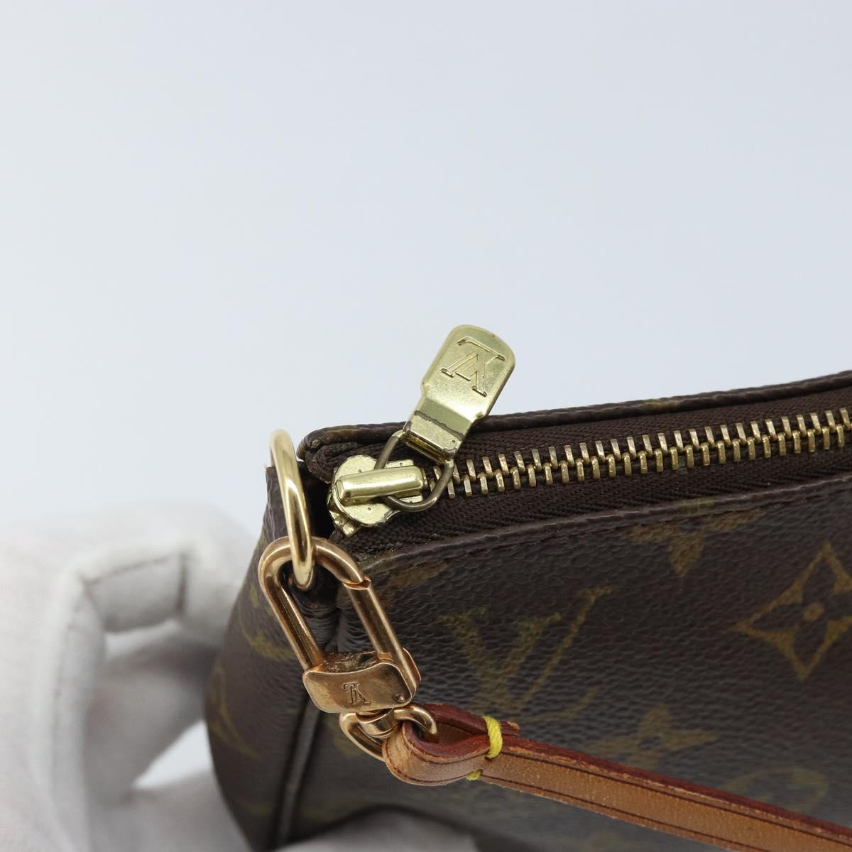LOUIS VUITTON Monogram Pochette Accessoires Pouch M51980 LV Auth LNZ666
