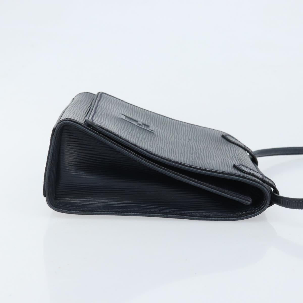 FENDI Shoulder Bag Leather Black Gold Auth LNZ677