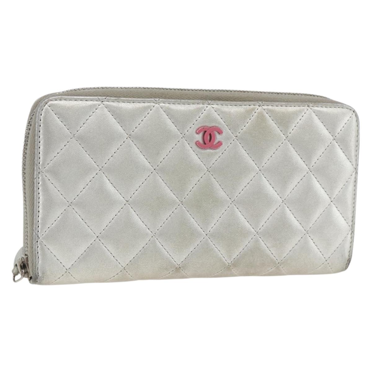 CHANEL Matelasse Long Wallet Lamb Skin Silver CC Auth LNZ865A