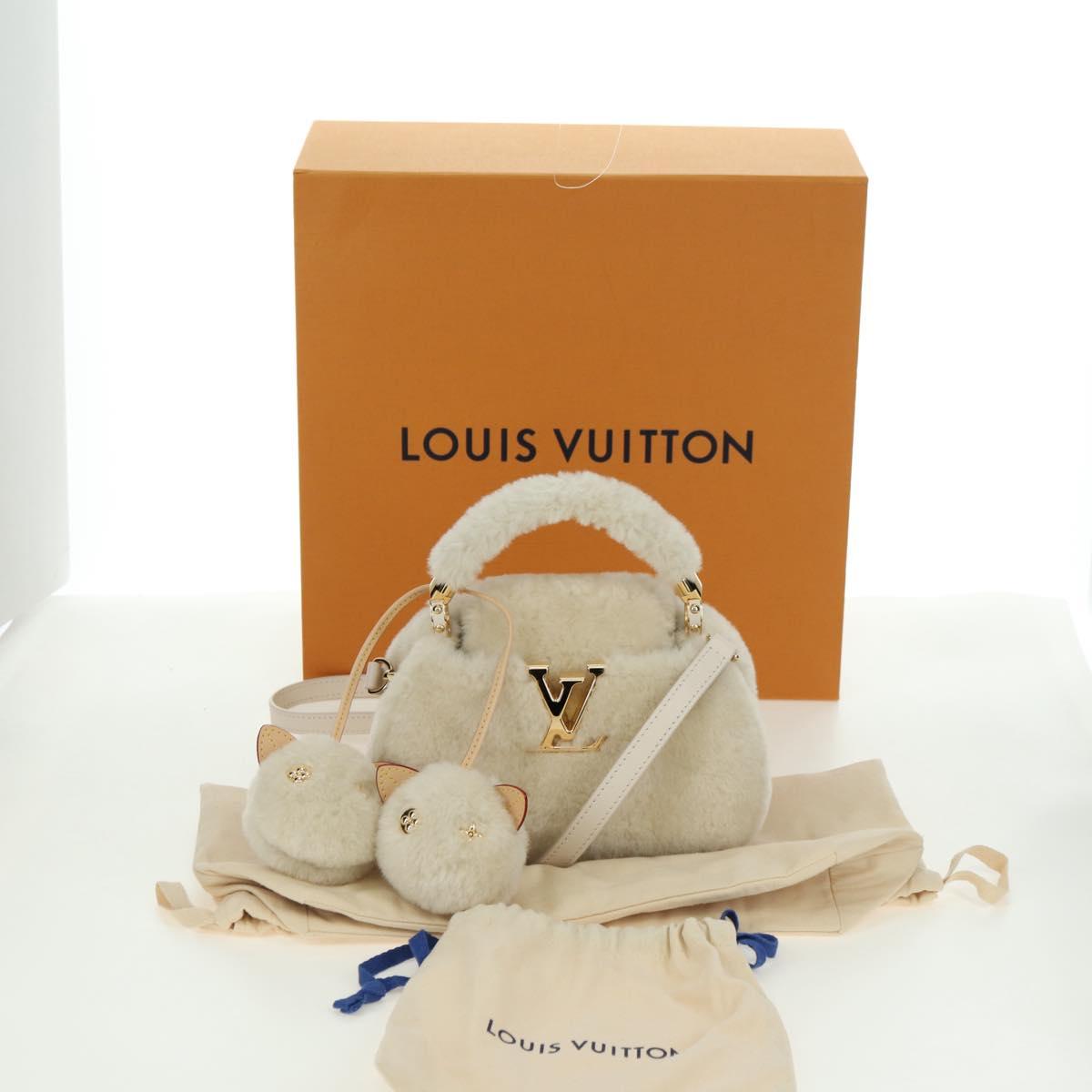 LOUIS VUITTON LV SKI Cozygram Capucines MINI Bag Wool Beige M26324 Auth LNZ969SM