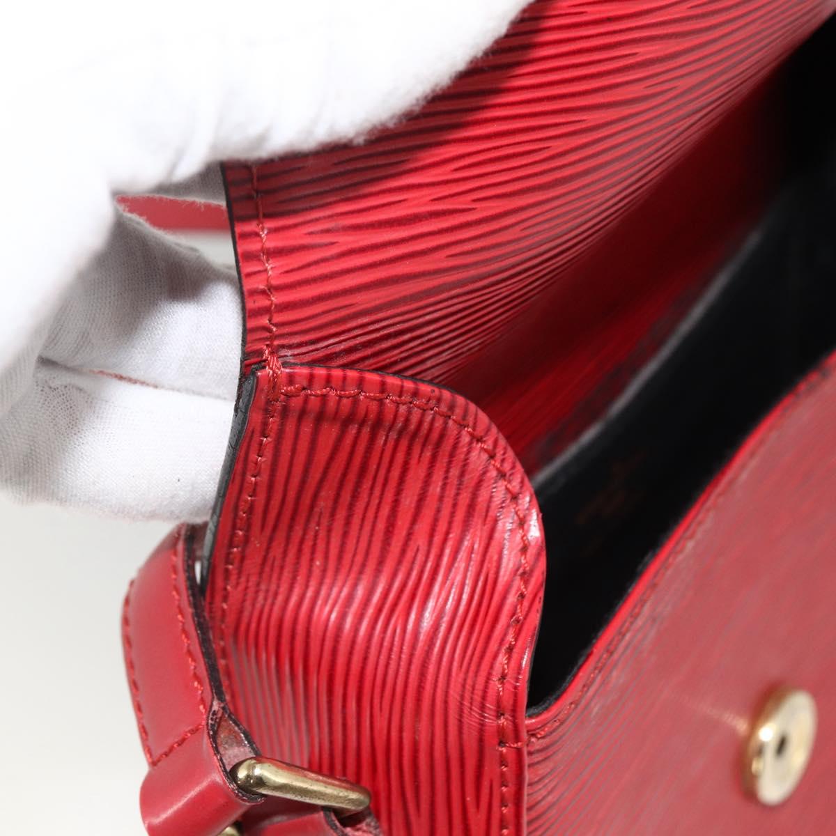 LOUIS VUITTON Epi Saint Cloud PM Shoulder Bag Red M52217 LV Auth LNZ995