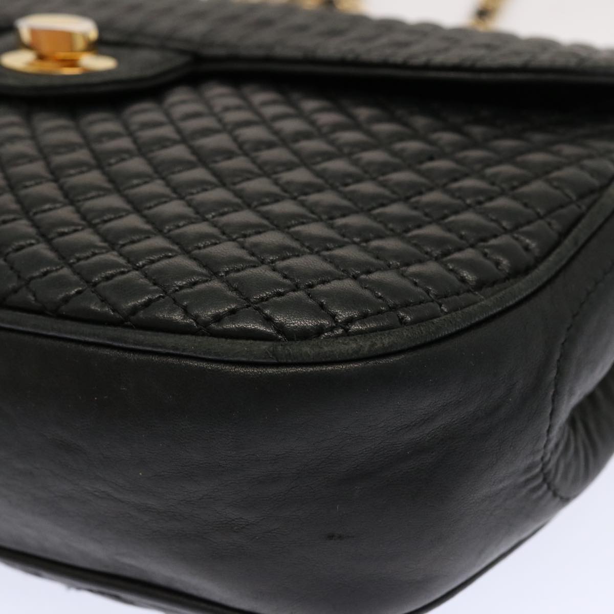 BALLY Quilted Chain Shoulder Bag Leather Black Auth mr022