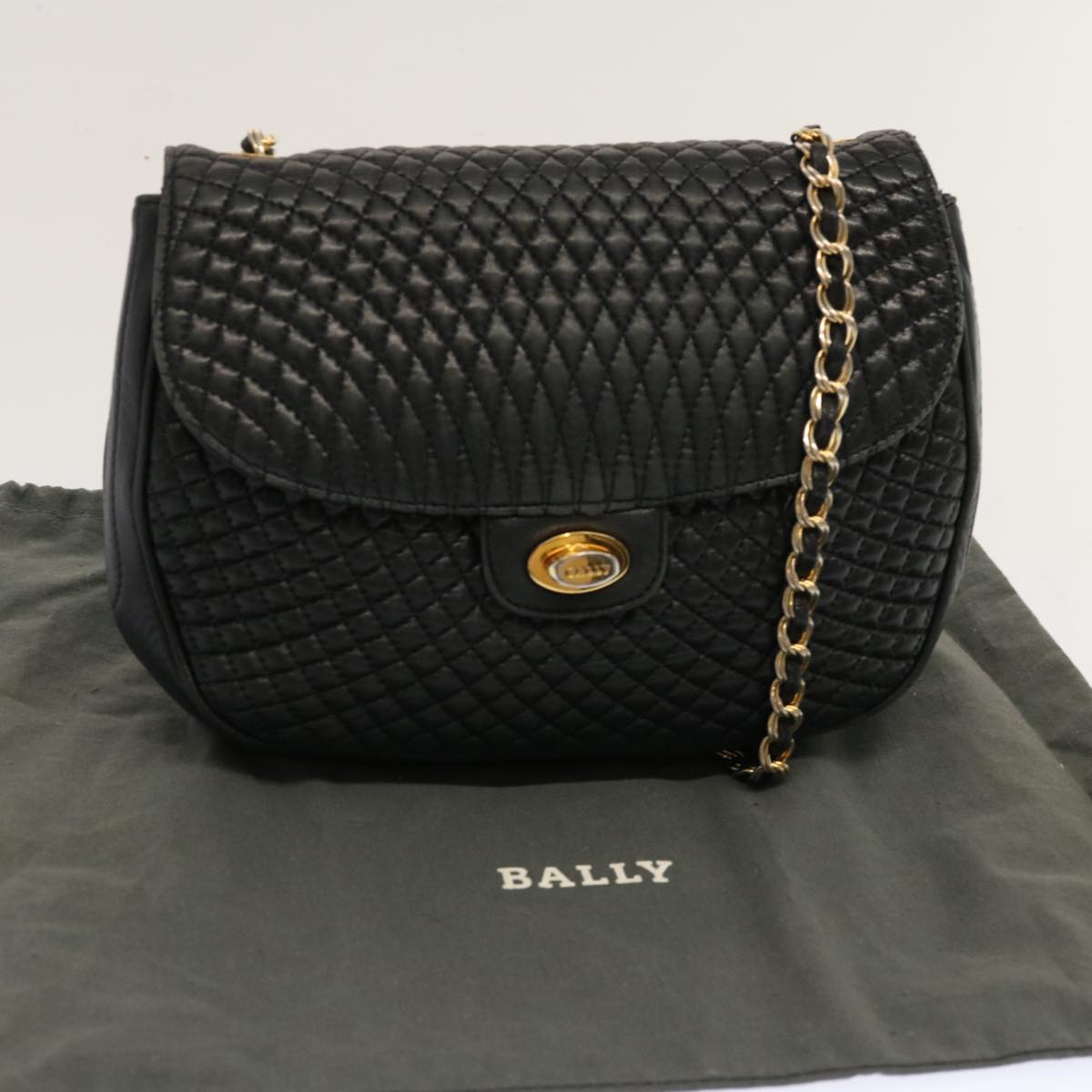 BALLY Quilted Chain Shoulder Bag Leather Black Auth mr022