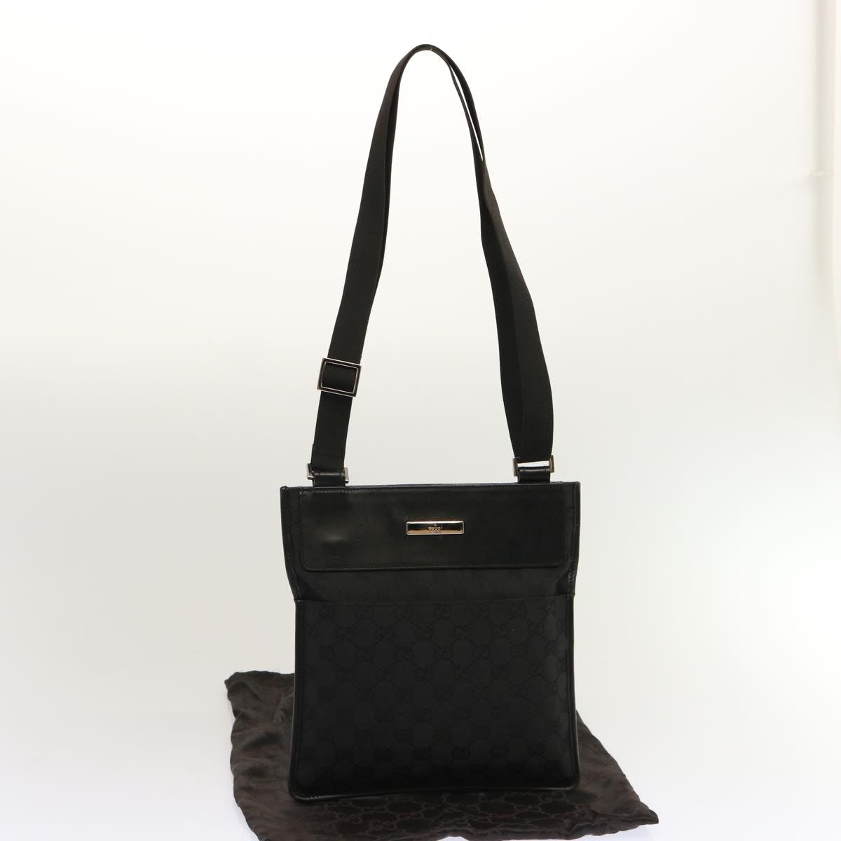 GUCCI GG Canvas Shoulder Bag Black 27639 Auth mr074