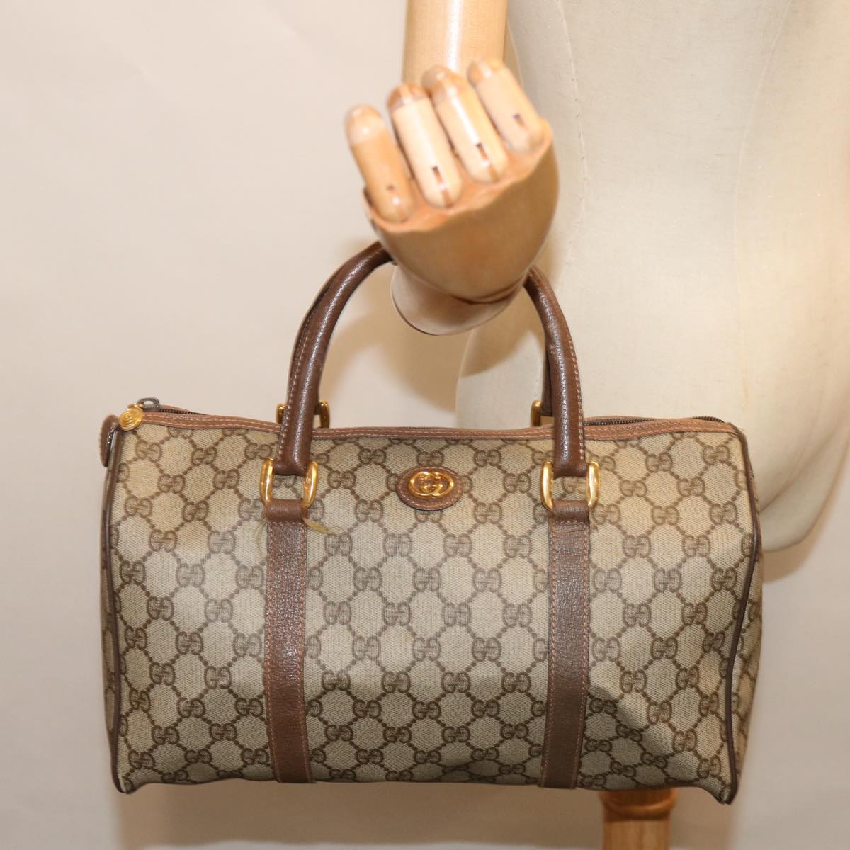 GUCCI GG Supreme Hand Bag PVC Beige Auth mr095