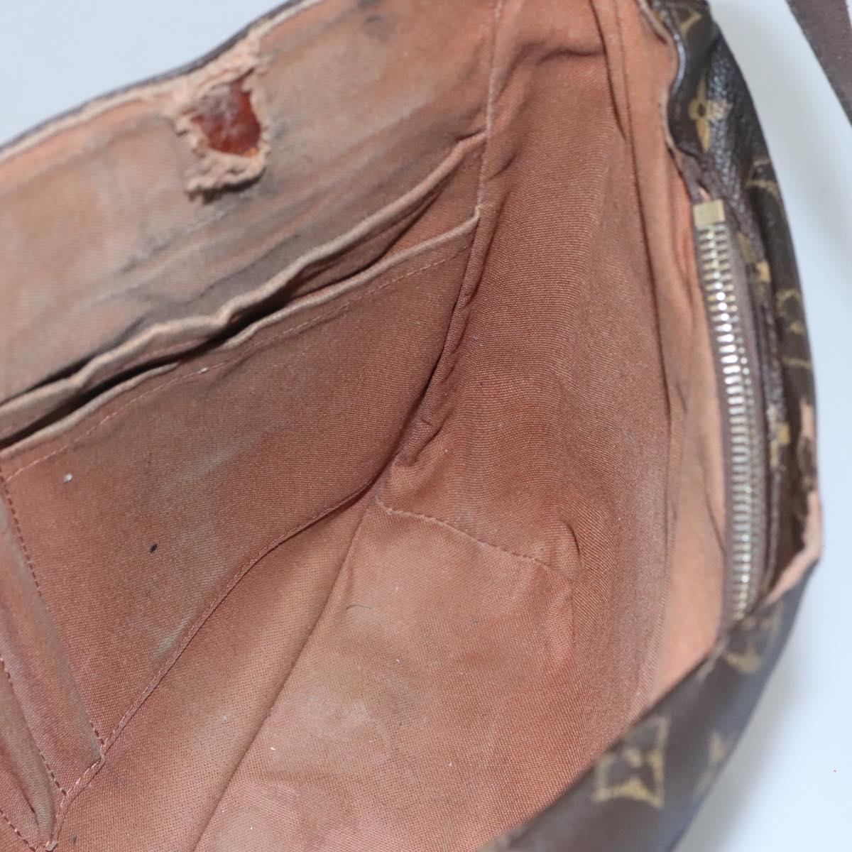 LOUIS VUITTON Monogram Messenger MM Beaubourg Shoulder Bag M97038 LV Auth mr1109