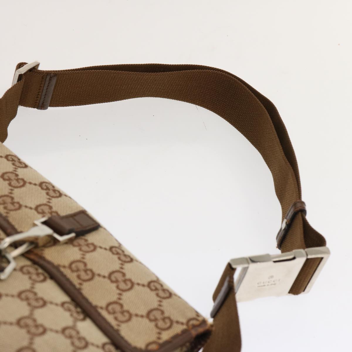 GUCCI GG Canvas Waist bag Beige 92543 Auth mr132