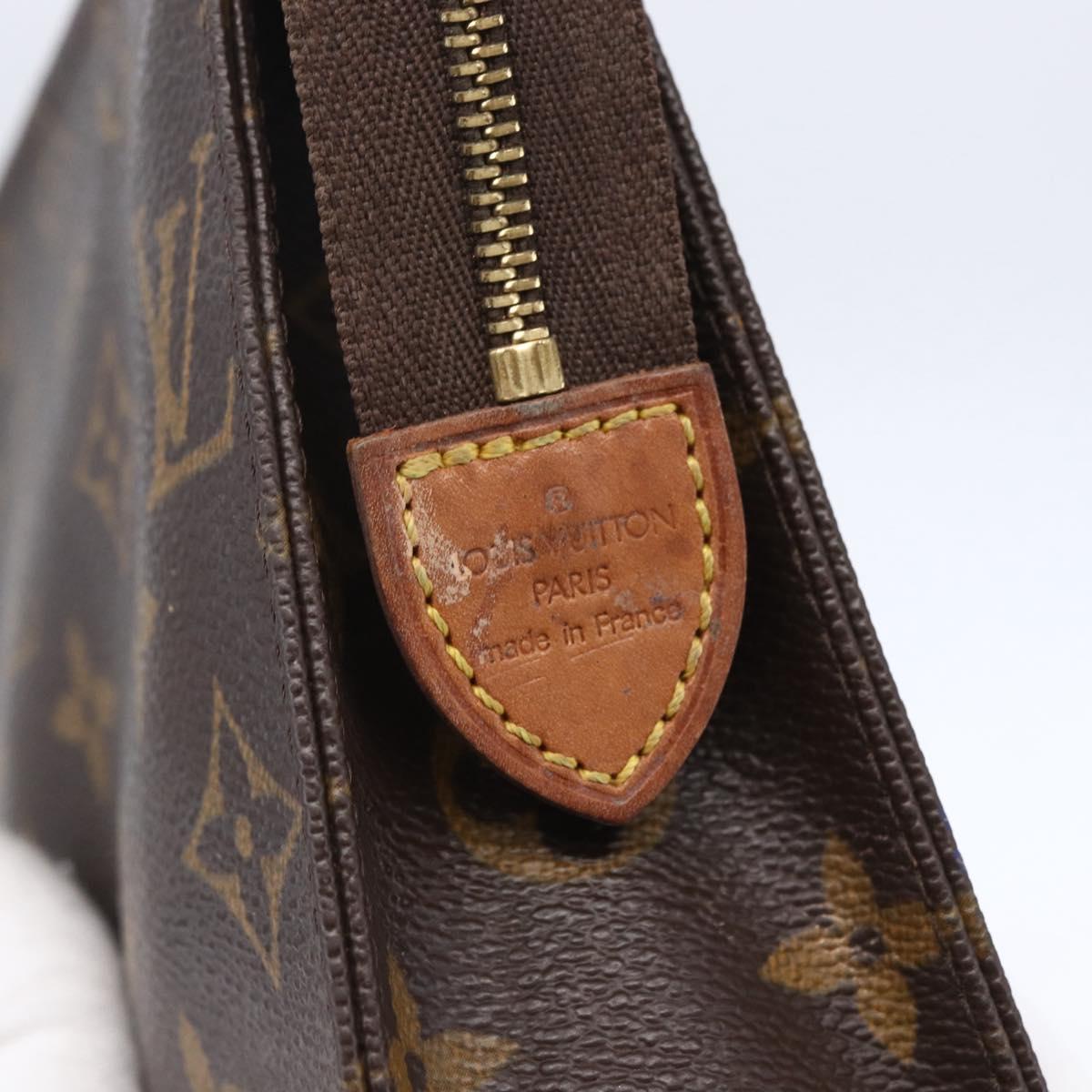 LOUIS VUITTON Monogram Poche Toilette 19 Pouch M47544 LV Auth mr1582