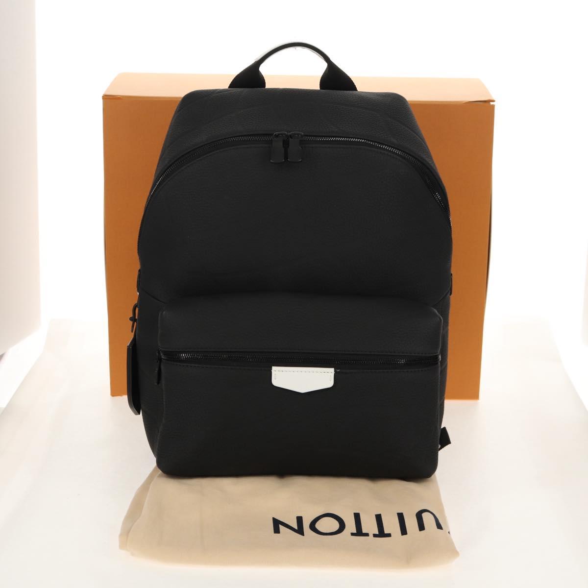 LOUIS VUITTON Discovery FIFA 2022 World Cup Leather M21391 Auth mr1602M