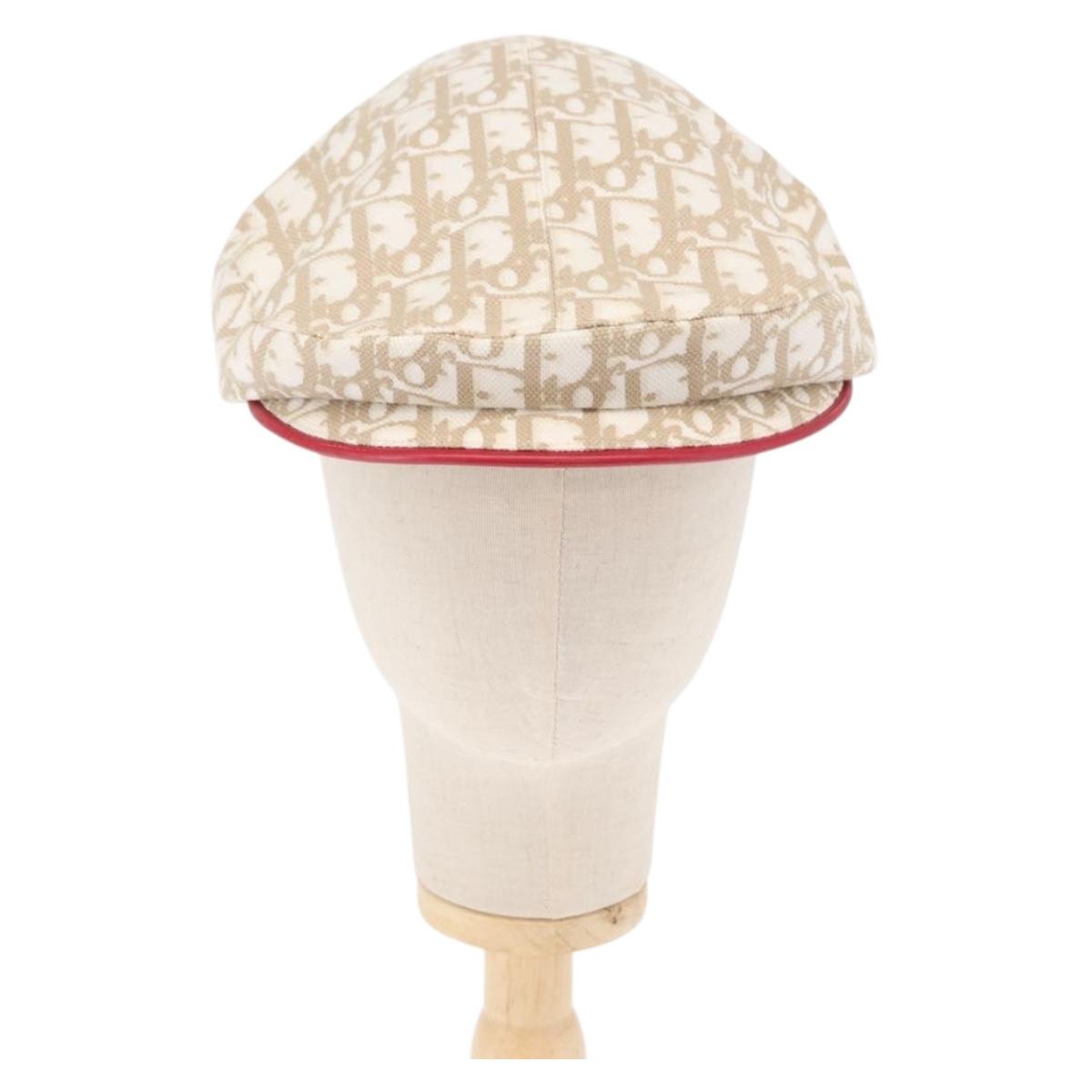 Christian Dior Trotter Canvas Cap Beige Auth mr1632V