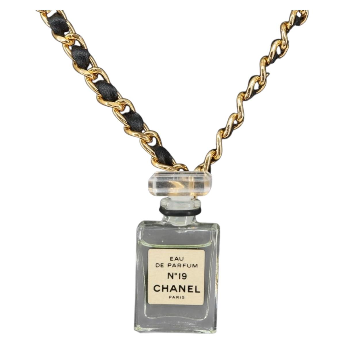 CHANEL Perfume Necklace metal Gold CC Auth mr1782