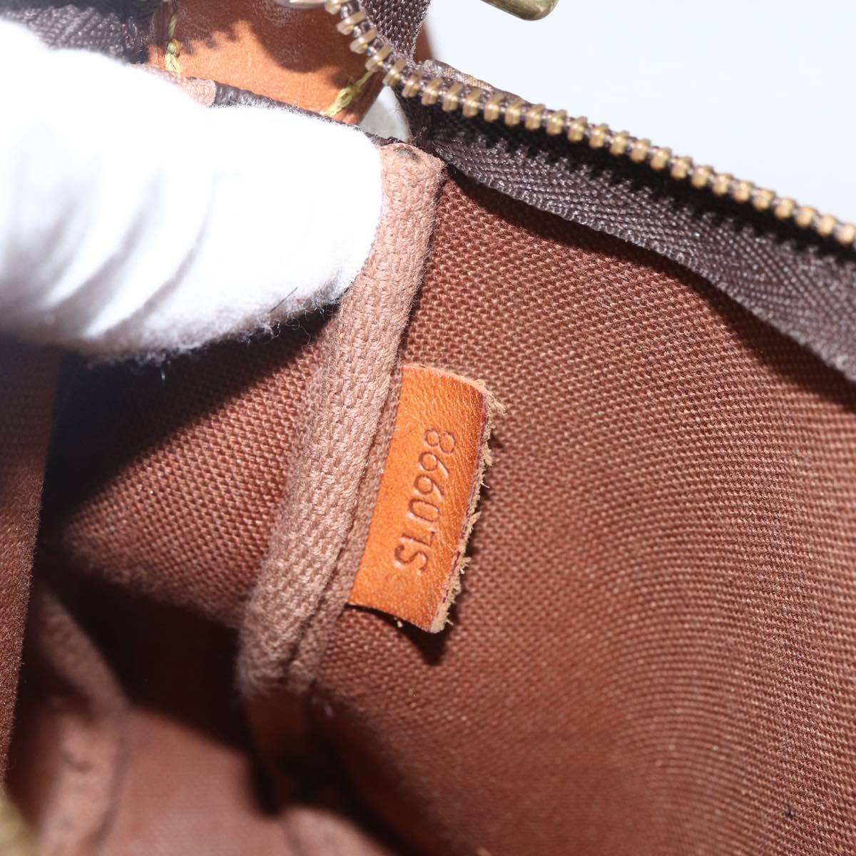 LOUIS VUITTON Monogram Pochette Accessoires Pouch M51980 LV Auth mr1809