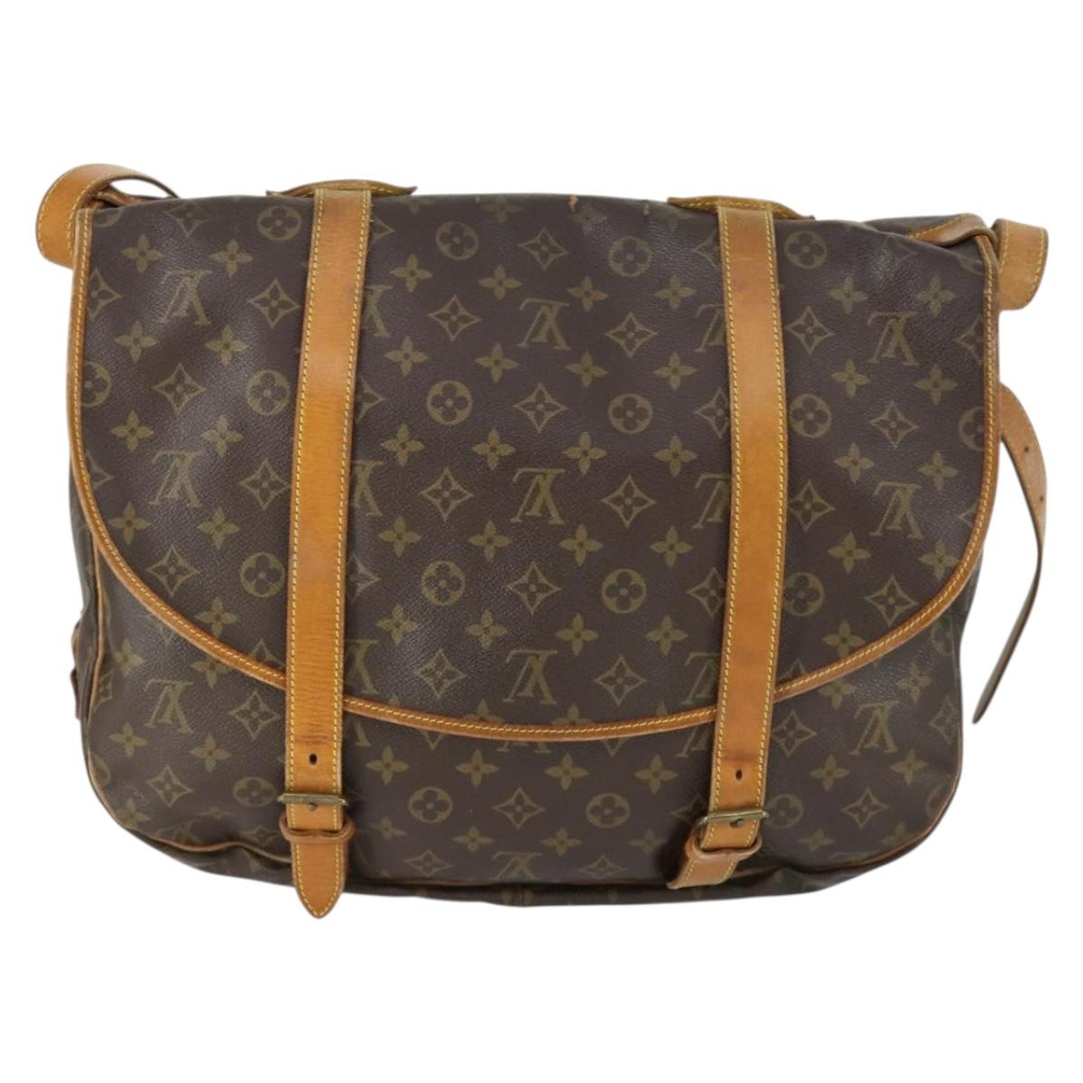 LOUIS VUITTON Monogram Saumur 43 Shoulder Bag M42252 LV Auth mr1947