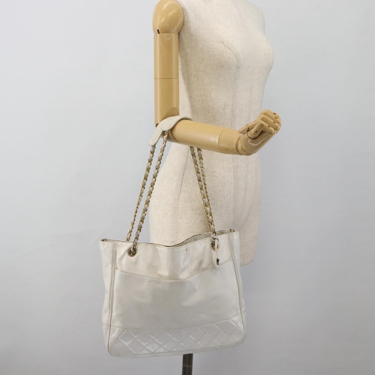 CHANEL Chain Shoulder Bag Leather White Gold CC Auth mr2247