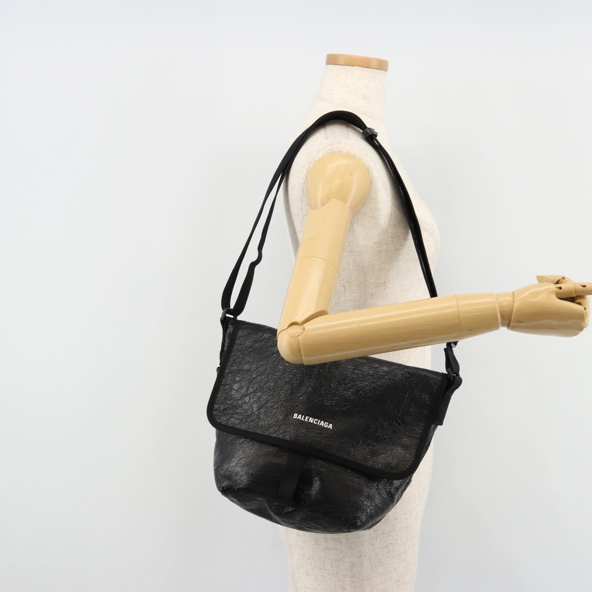 BALENCIAGA Explorer Shoulder Bag Leather Black 620259 Auth mr2509A