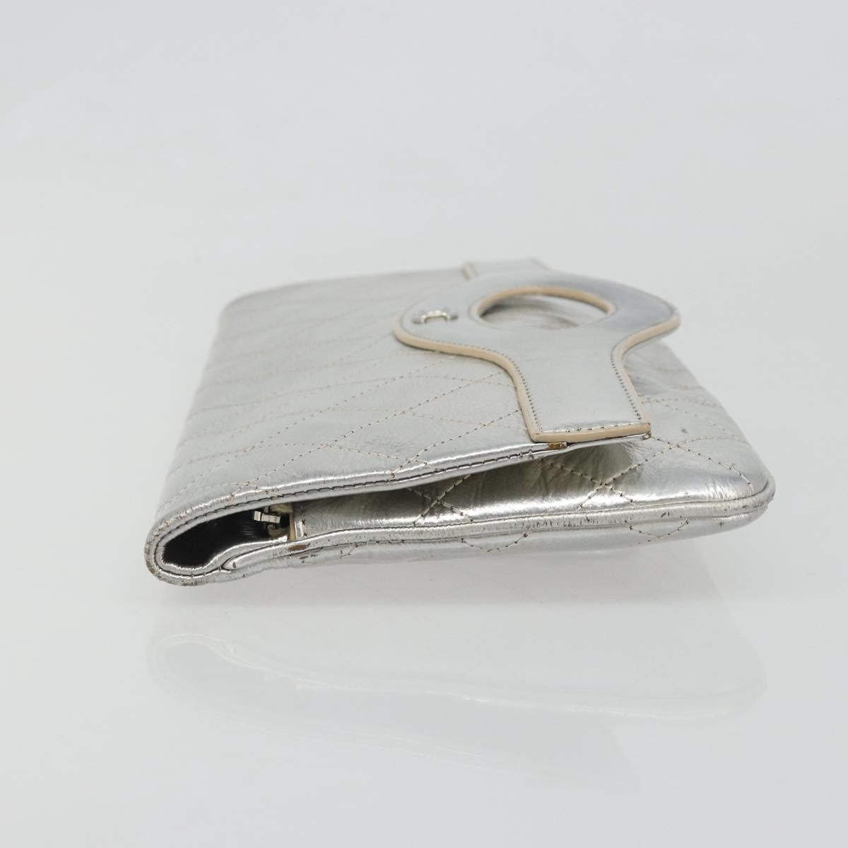 CHANEL Matelasse Clutch Bag Leather Silver CC Auth mr2573V