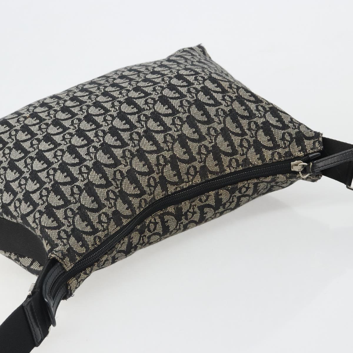 Christian Dior Trotter Canvas Shoulder Bag Navy Silver Auth mr2575A