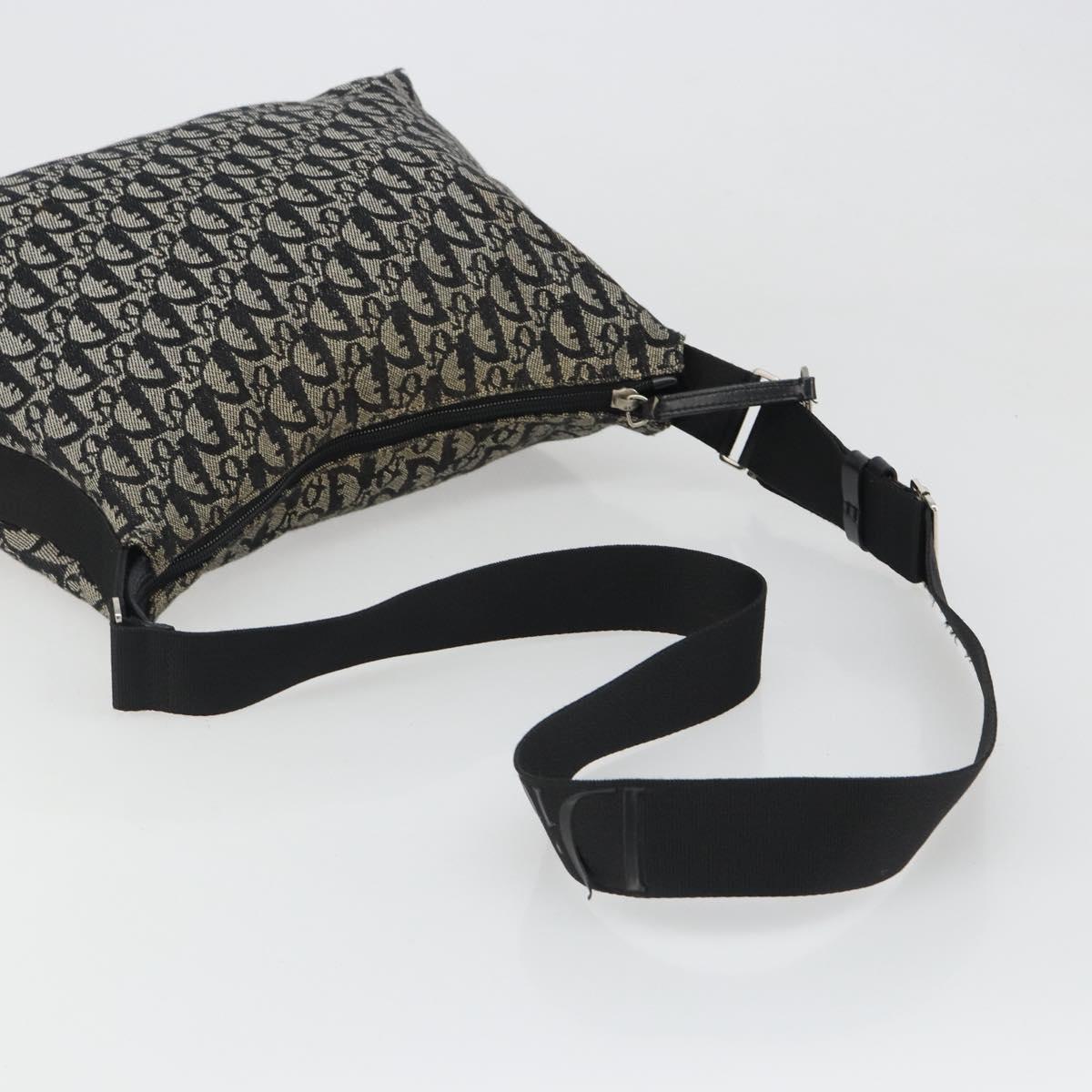 Christian Dior Trotter Canvas Shoulder Bag Navy Silver Auth mr2575A