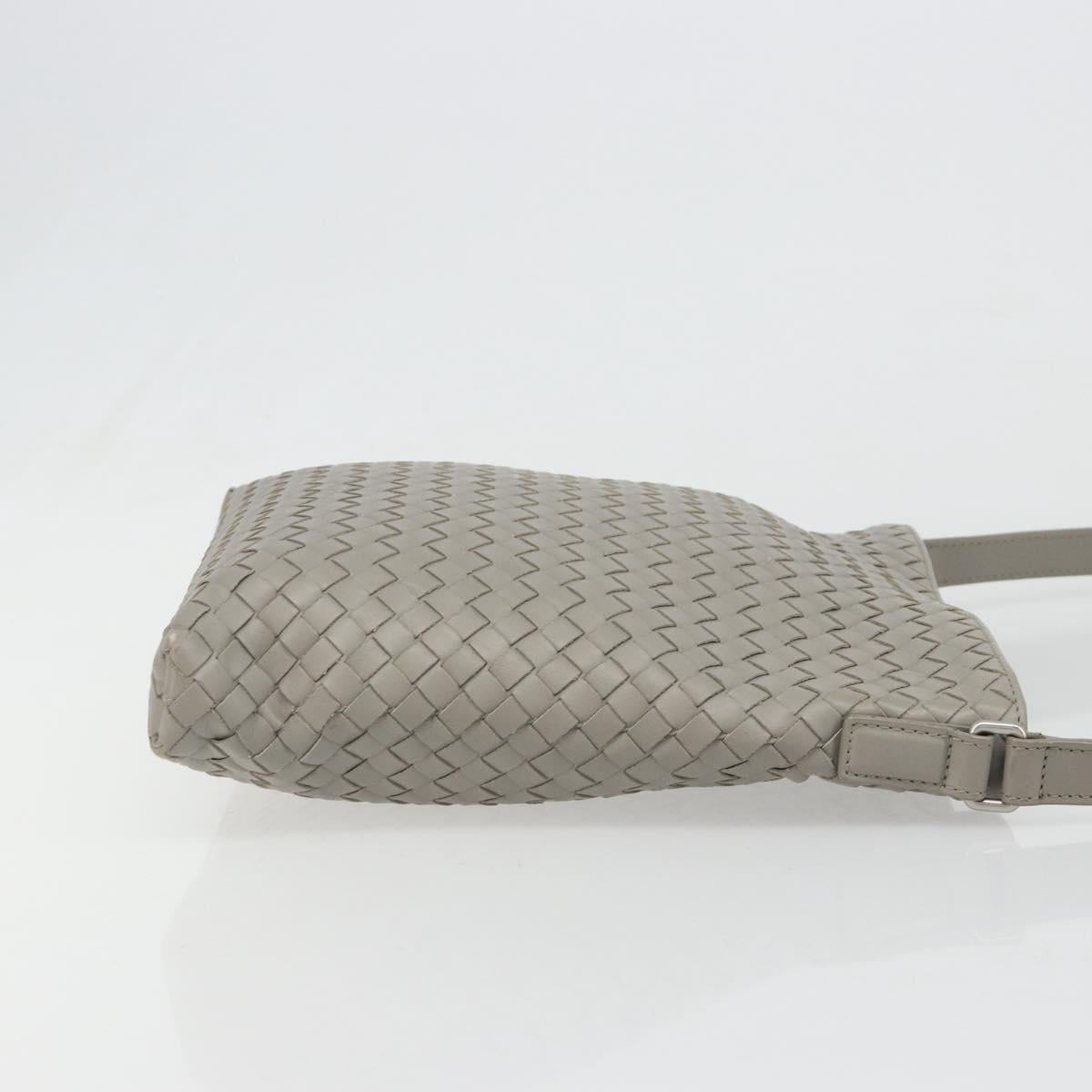 BOTTEGA VENETA INTRECCIATO Shoulder Bag Leather Gray Silver Auth mr2576A