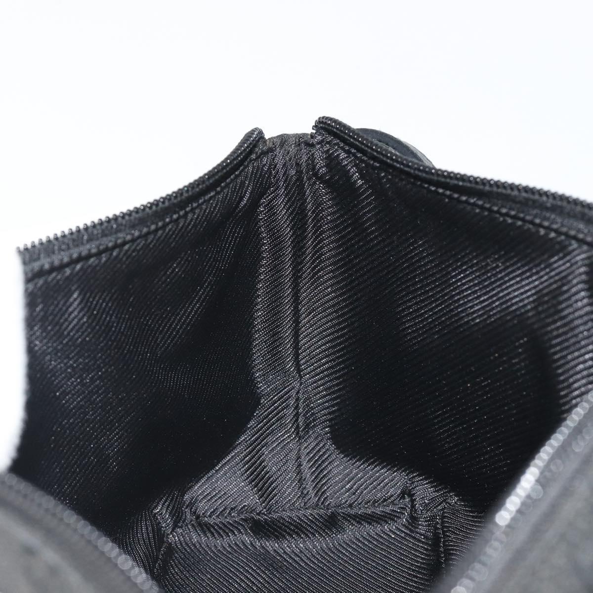GUCCI GG Canvas Hand Pouch Black Silver 07198 Auth mr2600A