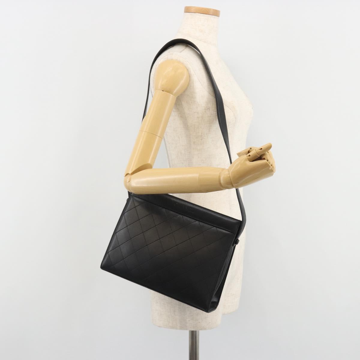 CHANEL Matelasse Shoulder Bag Leather Black Gold CC Auth mr2606V
