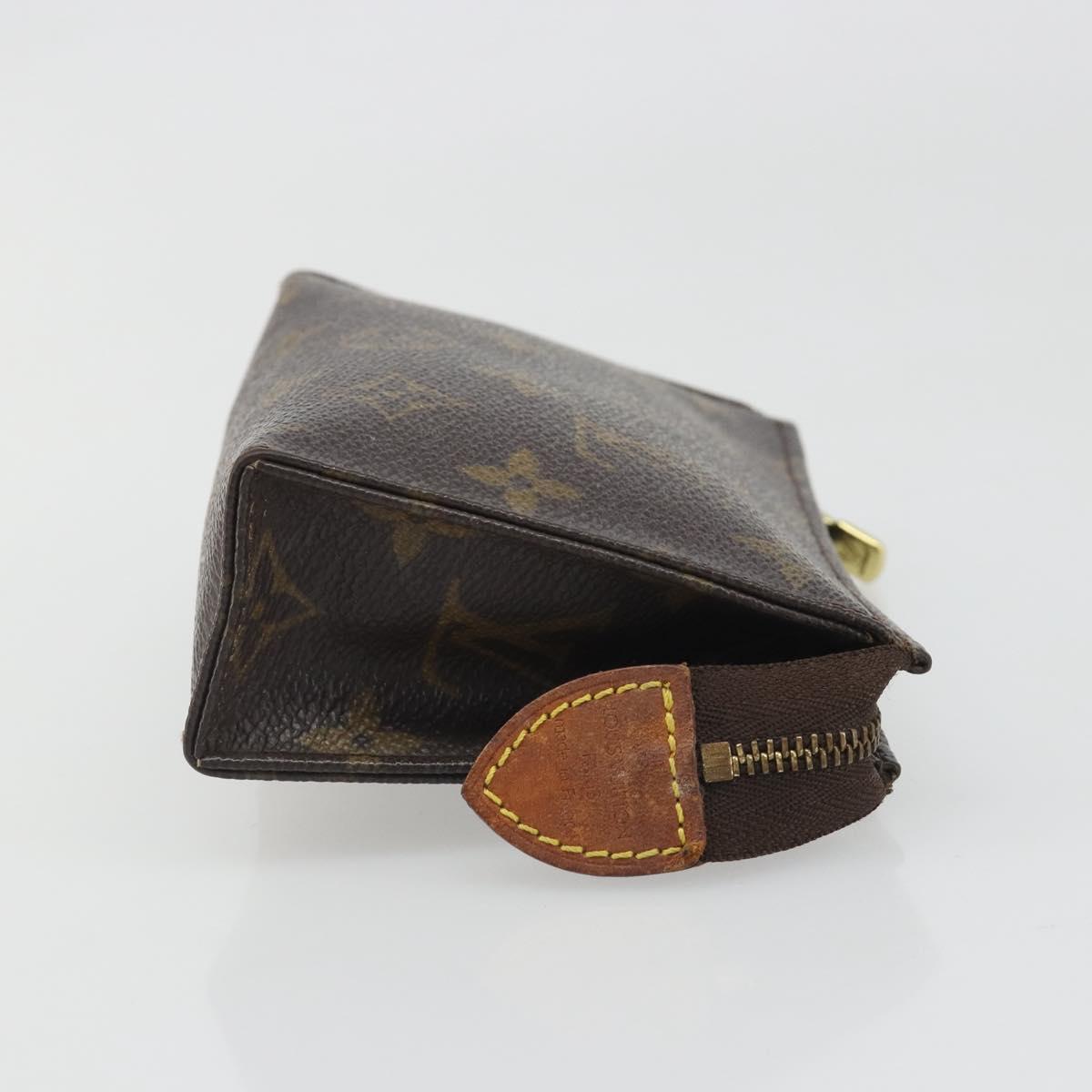 LOUIS VUITTON Monogram Poche Toilette 15 Pouch M47546 LV Auth mr2625